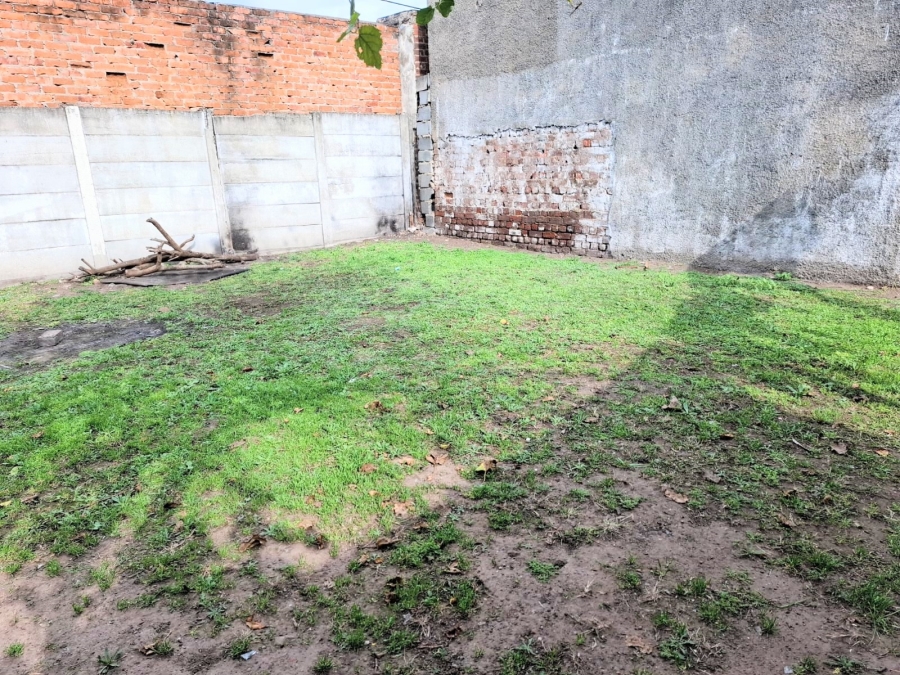 6 Bedroom Property for Sale in Quigney Eastern Cape